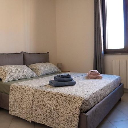 Apartamento Casa Le Corti Livorno Exterior foto